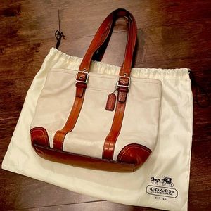 Coach Hampton white and brown leather shoulder bag
